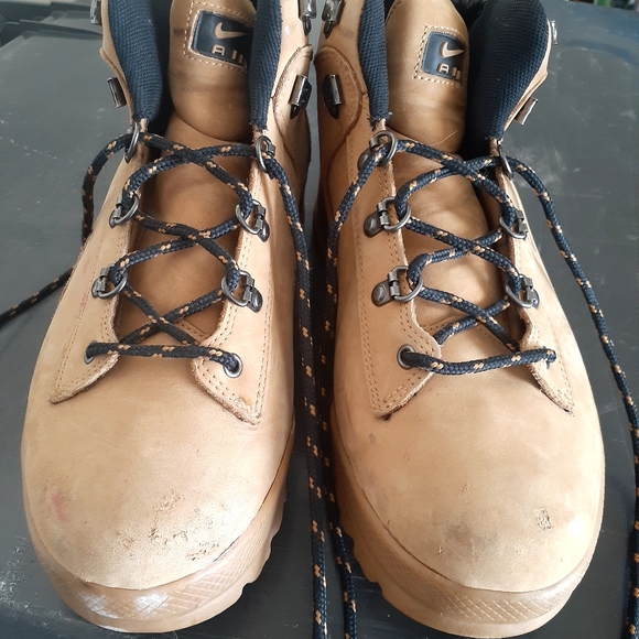 Mens nike acg boots - Picture 5 of 6